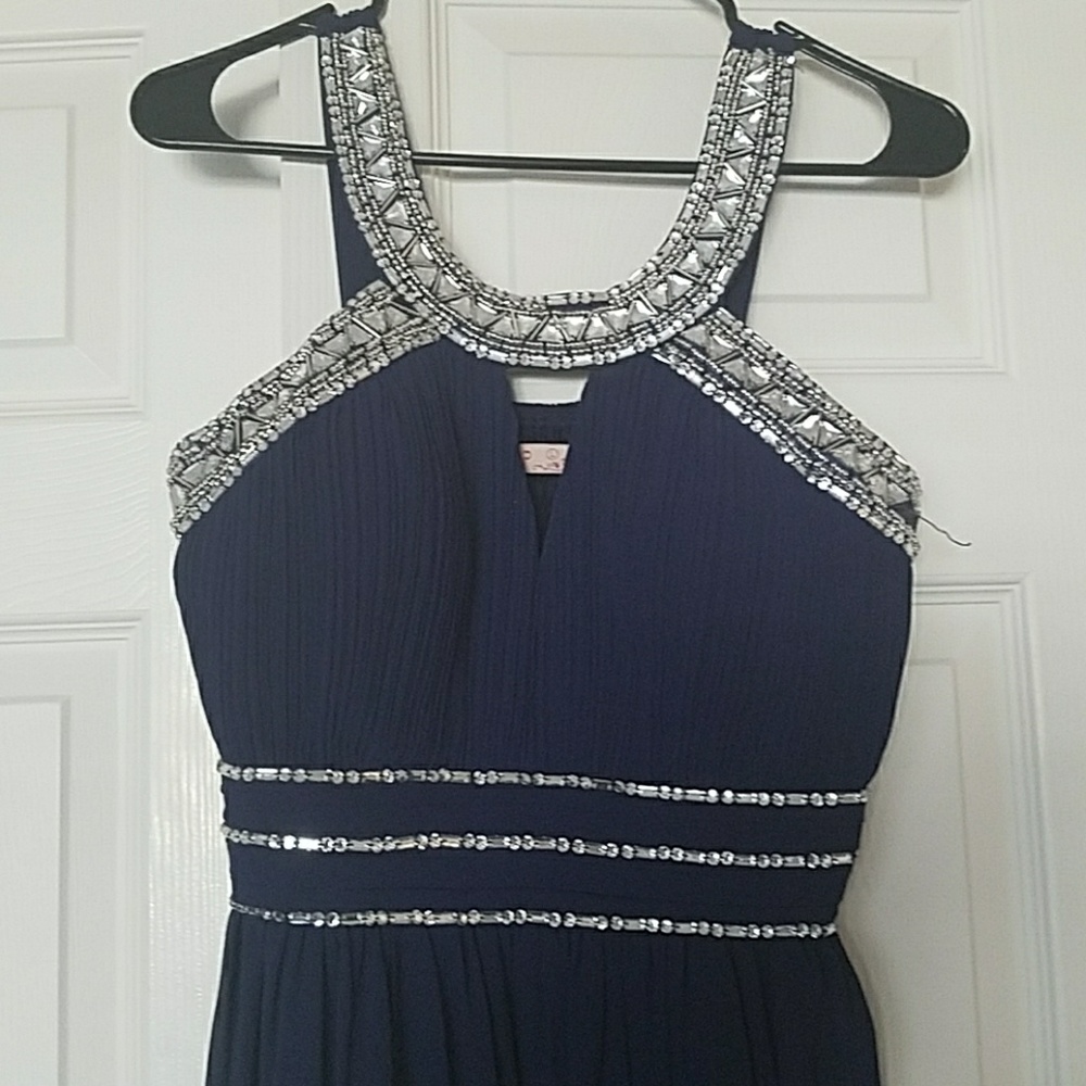 Evening dress missing one stone